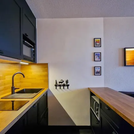 Chateaux De Crans - Lumineux - Balcon Mae-8264 Apartment *
